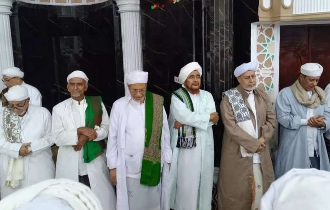 Ulama dari kalangan kaum Habaib dan Ahlul Bait Rasulullah SAW dihormati kaum santri hingga kini. (Foto: dok/ngopibareng.id)