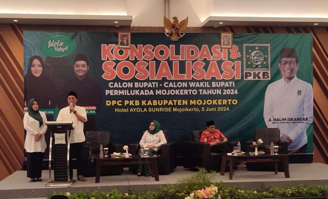 Konsolidasi dan  Sosialisasi calon bupati dan wakil bupati Mojokerto. (Foto: Deni Lukmantara/Ngopibareng.id)