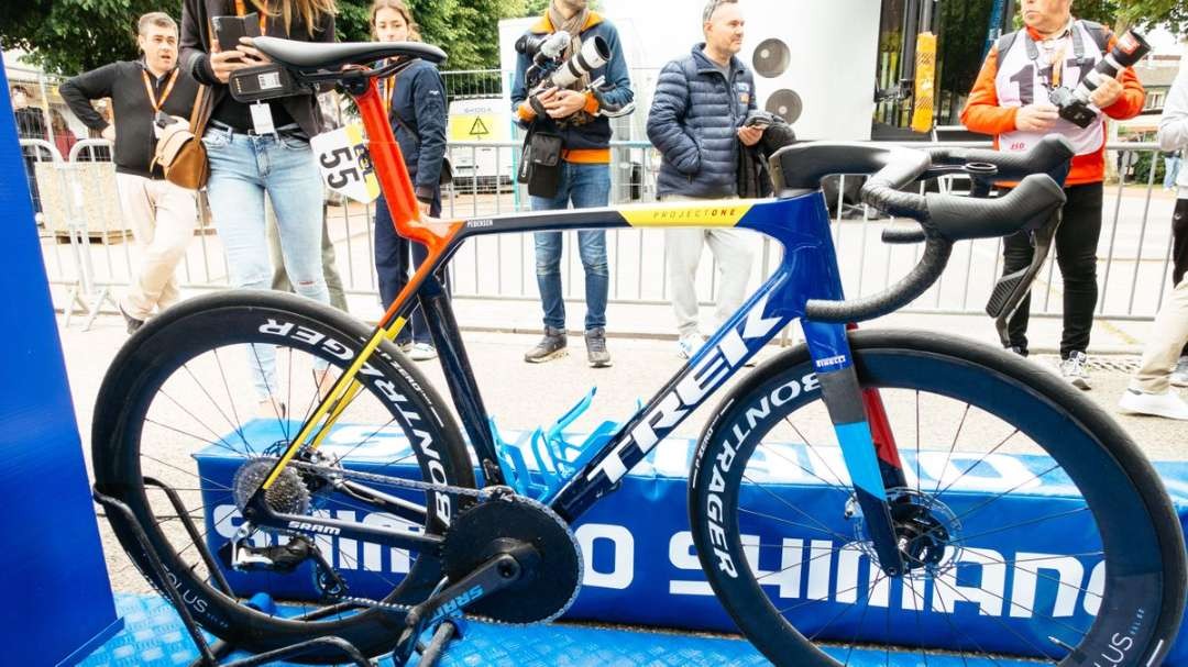 Trek terbaru yang digunakan Mads Pedersen di balapan Criterium du Dauphine. (Foto: Istimewa)