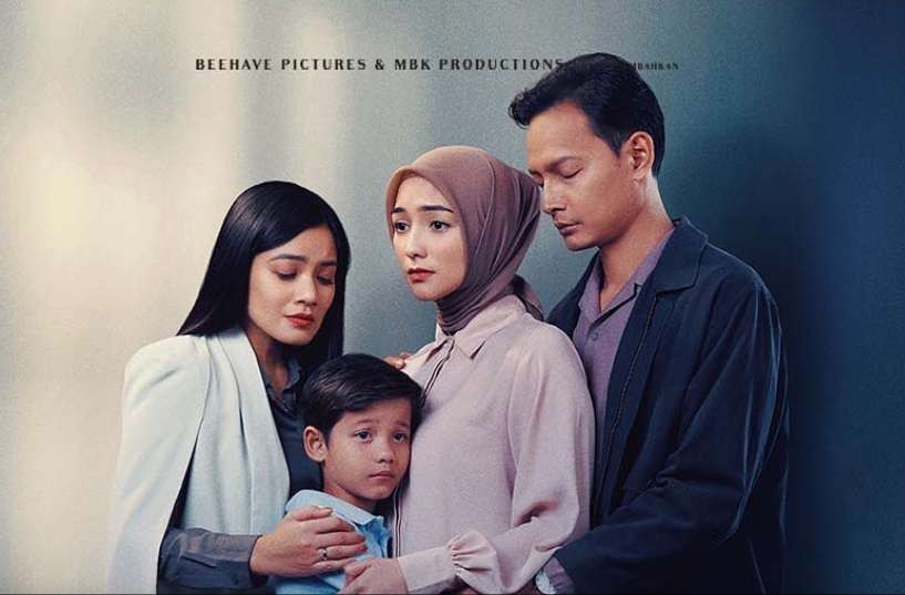 Poster film genre keluarga berjudul Air Mata di Ujung Sajadah. (Foto: Beehave Pictures)