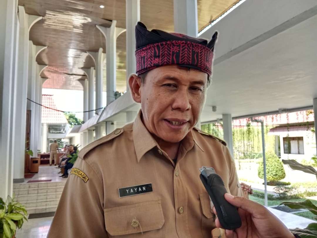 Plt Kadis PU CKPP Banyuwangi, Suyando Waspotando. (Foto: Istimewa)