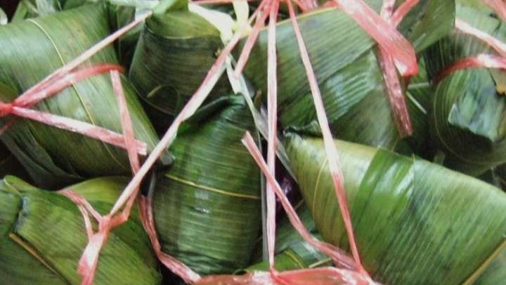 Bacang jajanan tradisional yang mendapat tempat tersendiri di hati masyarakat Tionghoa, selain untuk persembahan pada hari raya. Bacang juga untuk dinikmati bersama keluarga. (Foto: Istimewa)