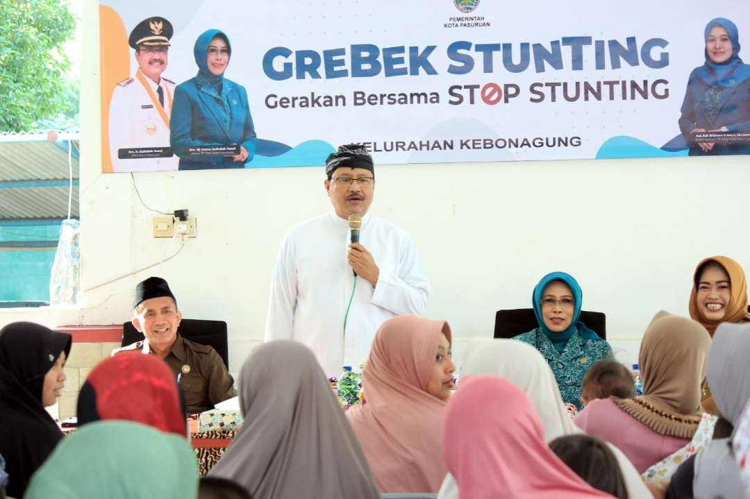 Walikota Pasuruan saat memberikan sambutan dalam acara Aksi Grebek Stunting. (Foto: Pemkot Pasuruan)