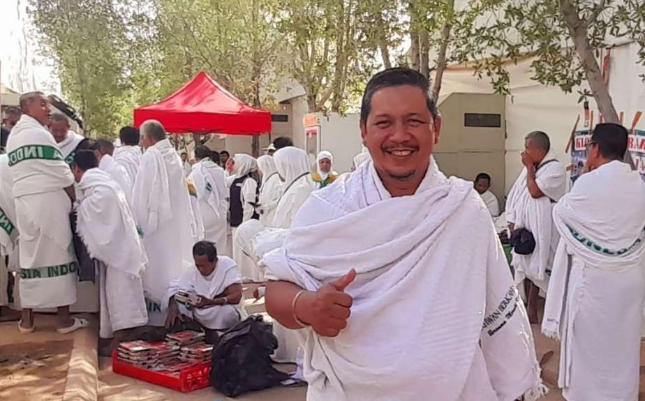 Ustadz M. Taufik Mukti ketika menunaikan ibadah haji. (Foto: dok/ngopibareng.id)
