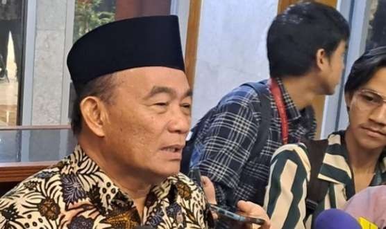 Menko PMK  bicara soal komersialisasi upacara wisuda di perguruan tinggi swasta (Foto: istimewa)