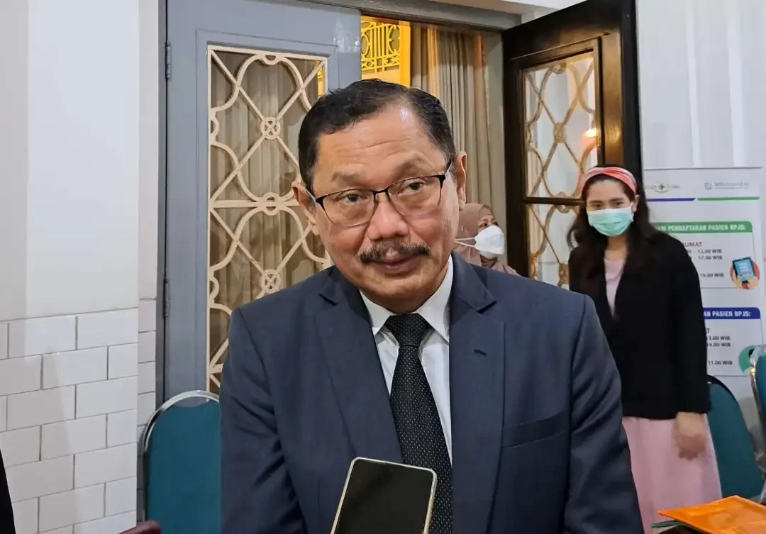 Kementerian Kesehatan RI mengklarifikasi tidak terlibat dan campur tangan dalam pemberhentian Dekan FK Unair Prof. Budi Santoso dari jabatannya. (Foto: Dok. Ngopibareng.id)