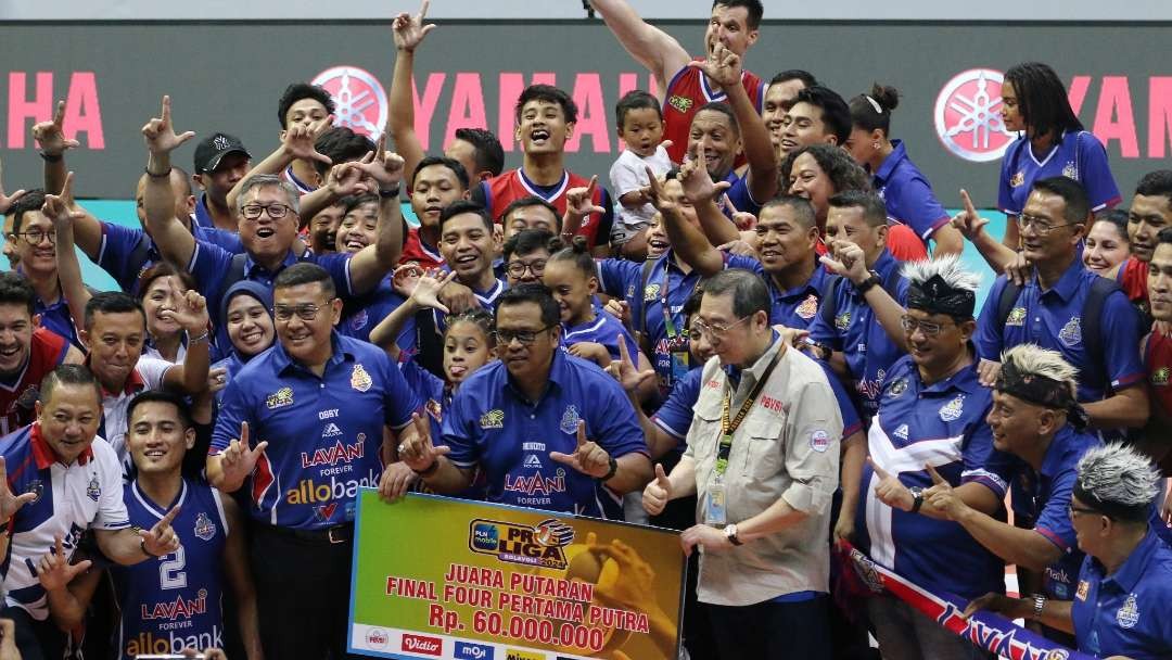 Tim Jakarta Lavani Allo Bank juara putaran pertama final four Proliga 2024. (Foto: Fariz Yarbo/Ngopibareng.id)