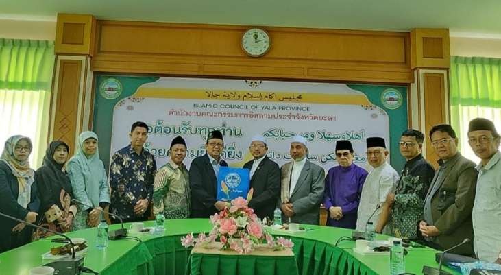 Pengurus Pusat LPTNU bersama 19 Pimpinan Perguruan Tinggi Nahdlatul Ulama (PTNU) melakukan lawatan ke Thailand. (Foto: kusnin for ngopibareng.id)