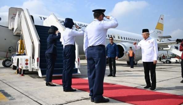 Wapres Ma'ruf Amin menuju Sumedang, Jawa Barat melalui Bandara Internasional Kertajati. (Foto: Setwapres)