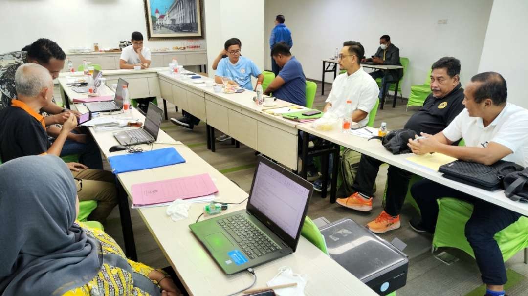 KONI Jatim melakukan finalisasi dengan cabor-cabor sebelum PON. (Foto: Fariz Yarbo/Ngopibareng.id)