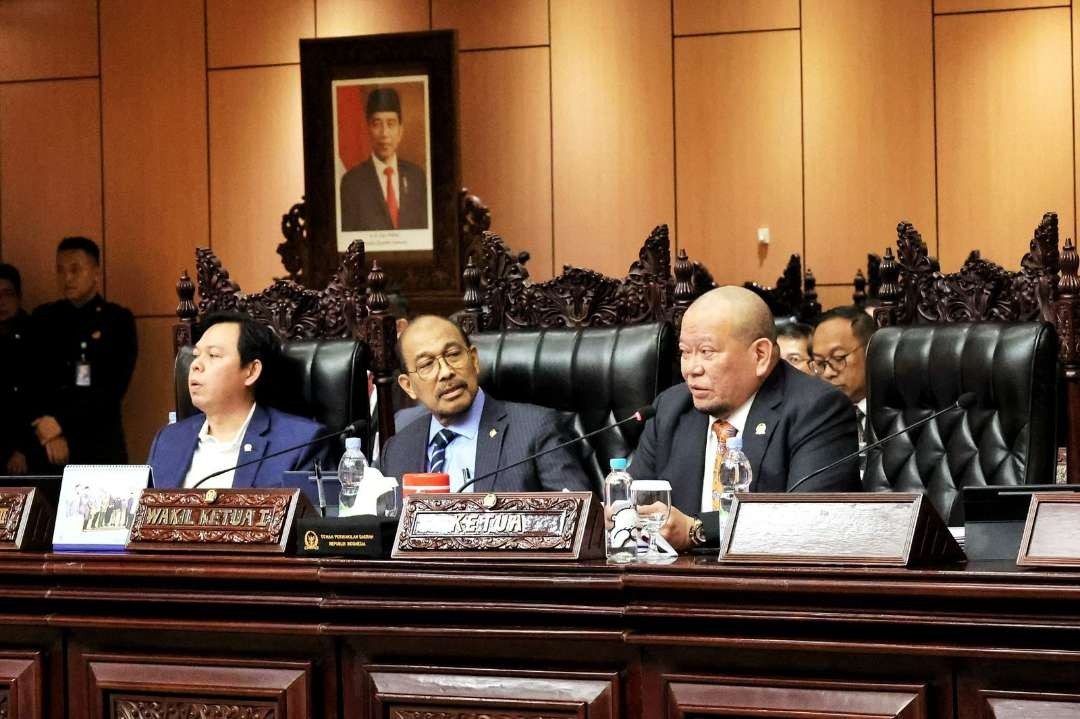 Pimpinan DPD RI pada sidang paripurna, Jumat 12 Juli 2024. (Foto: Tim Media LaNyalla)