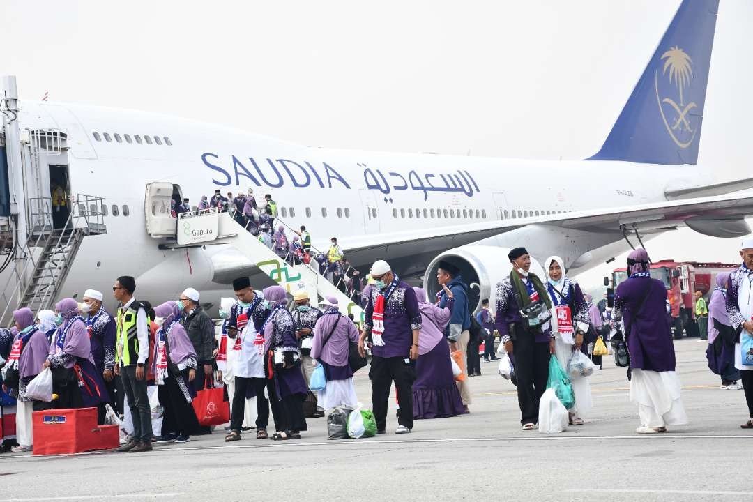 Hingga 15 Juli 2024 pukul 01.00 WIB, jemaah haji dan petugas yang telah diterbangkan ke Tanah Air berjumlah 166.360 orang. (Foto: Dok MCH 2024)