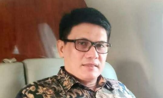 Anggota DPD RI asal Sulawesi Utara, Djafar Alkatiri meminta Yorrys Raweyai menghentikan langkah provokatifnya. (Foto: Dok. Pribadi)