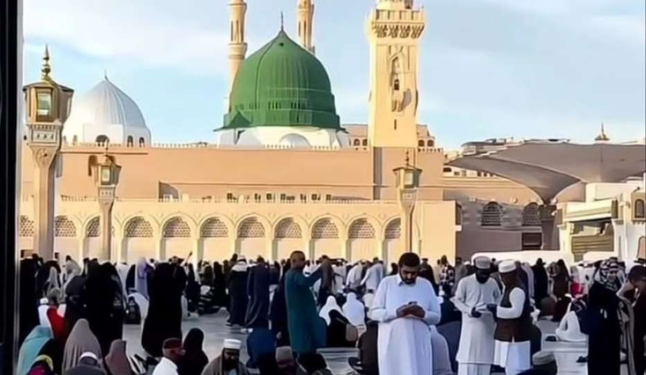 Jemaah Masjid Nabawi tak pernah sepi. (Ilustrasi)