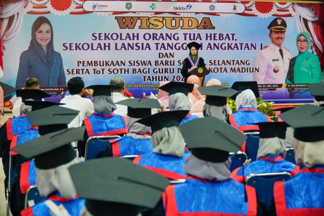 Sekolah Lansia Tangguh yang digagas Pemkot Madiun (Foto: dok. pemkot madiun)