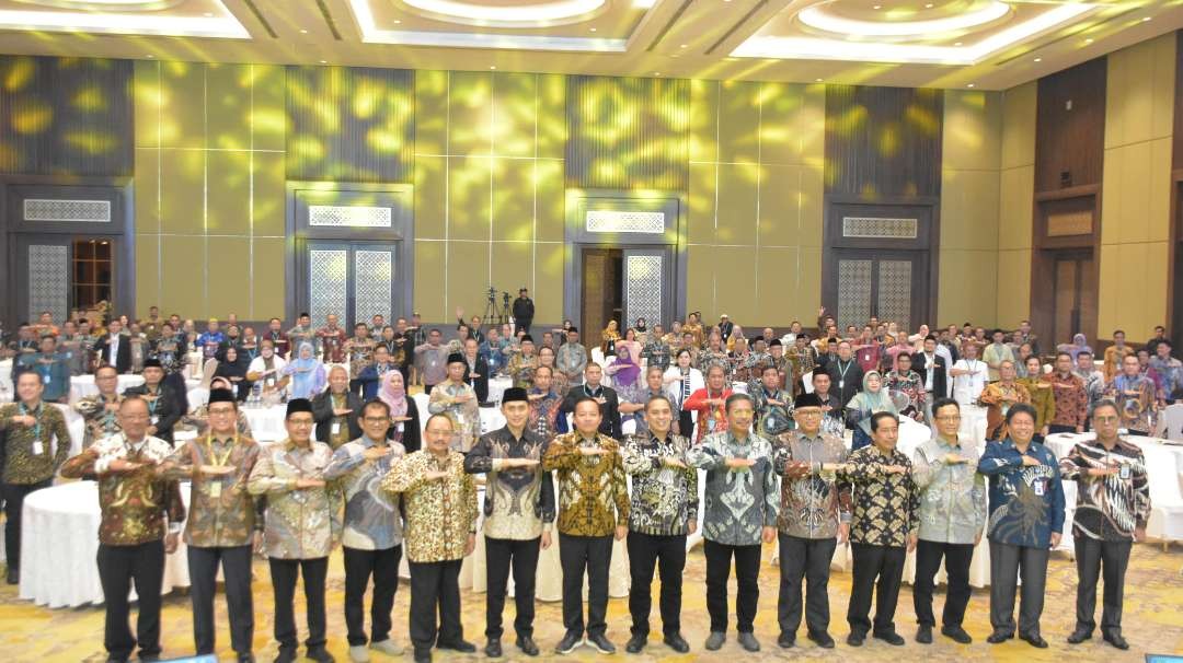 Badan Litbang dan Diklat Kementerian Agama bekerja sama dengan Forum Rektor Indonesia (FRI) menggelar Semiloka Penguatan Moderasi Beragama. (Foto: Dok Kemenag)