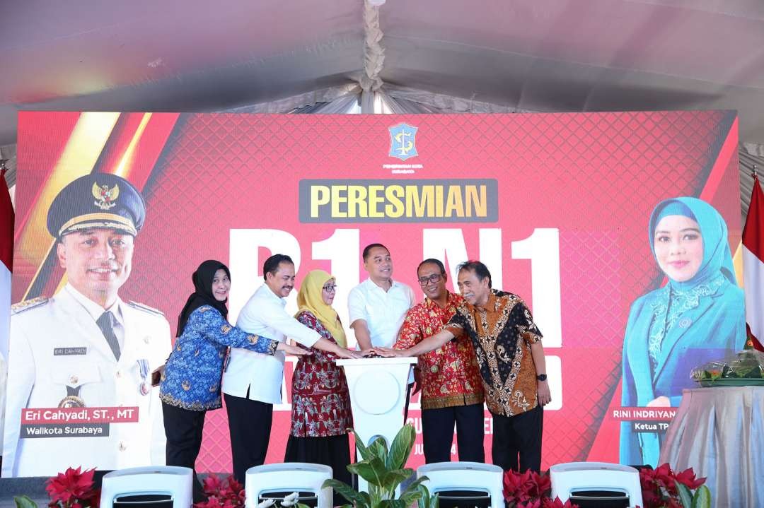 Walikota Eri Cahyadi meluncurkan program integrasi layanan primer (ILP) kesehatan melalui inovasi 1 RW 1 tenaga kesehatan (R1N1). (Foto: Istimewa)