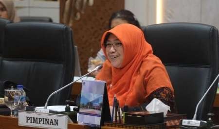 Wakil Ketua Komisi IX DPR RI dari Fraksi PKS Kurniasih Mufidayati menyoroti angka PHK di industri tekstil yang kian mengkhawatirkan. (Foto: Istimewa)