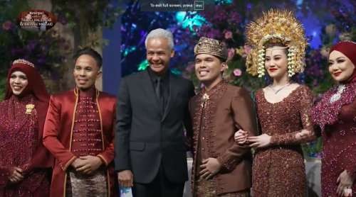 Ganjar Pranowo menghadiri resepsi pernikahan pasangan Thariq Halilintar dan Aaliyah Massaid, Jumat 26 Juli 2024 malam. (Foto: YouTube Thariq Halilintar)