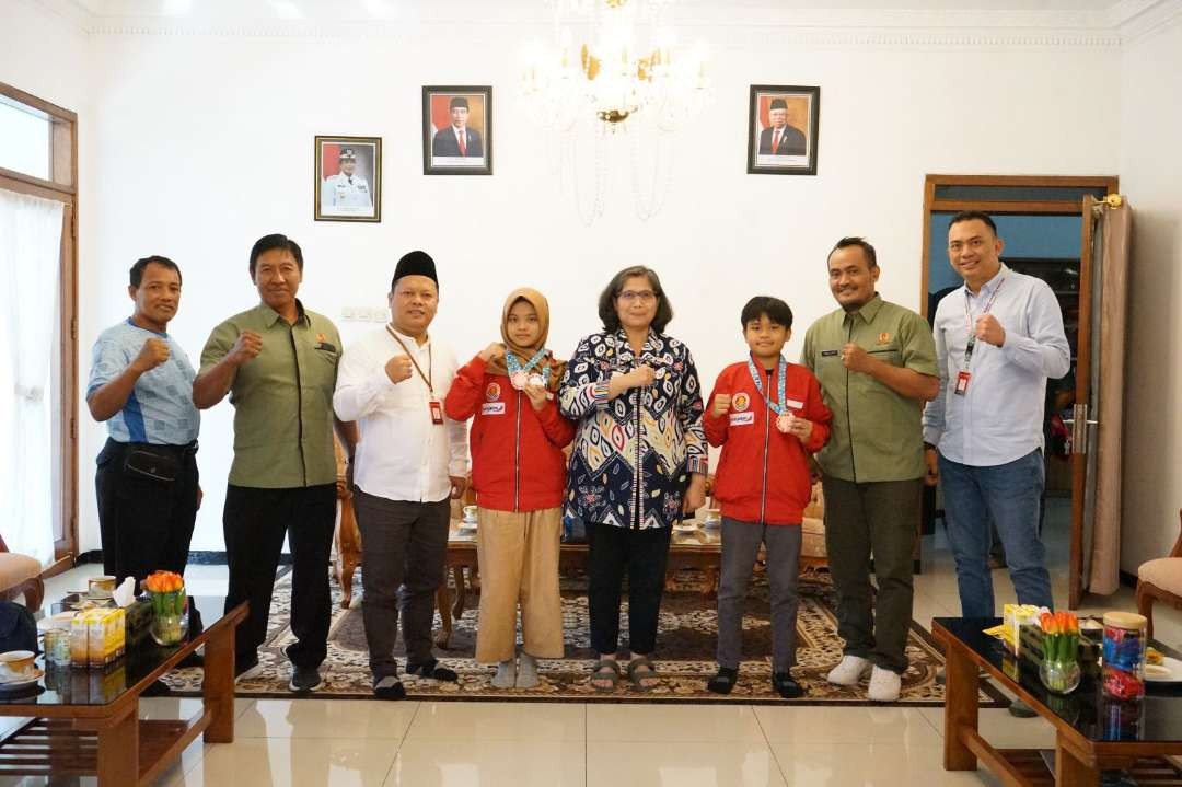 Pj Walikota Kediri Zanariah menerima audiensi atlet catur Kota Kediri di rumah dinas, Jumat 26 Juli 2024 (Foto: Istimewa)