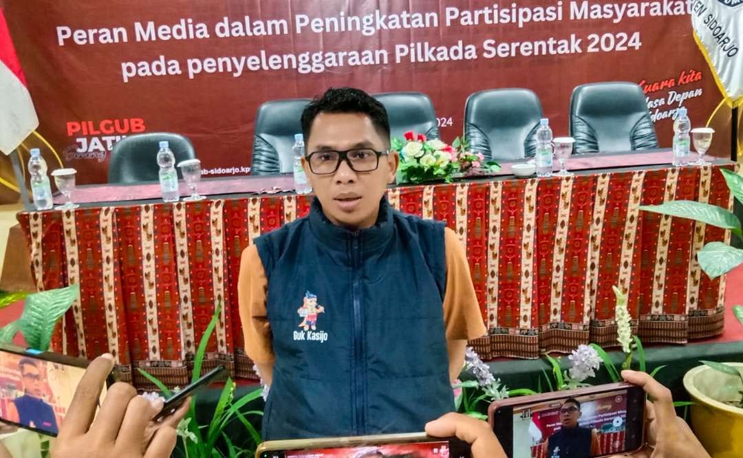 Fauzan Adhim, Ketua KPU Sidoarjo. (Foto: Aini Arifin/Ngopibareng.id)