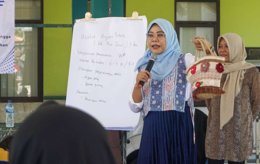 Tuti Budi Rahayu, Ketua kelompok pengabdian masyarakat FISIP UNAIR. (Foto: Aini Arifin /Ngopibareng.id)