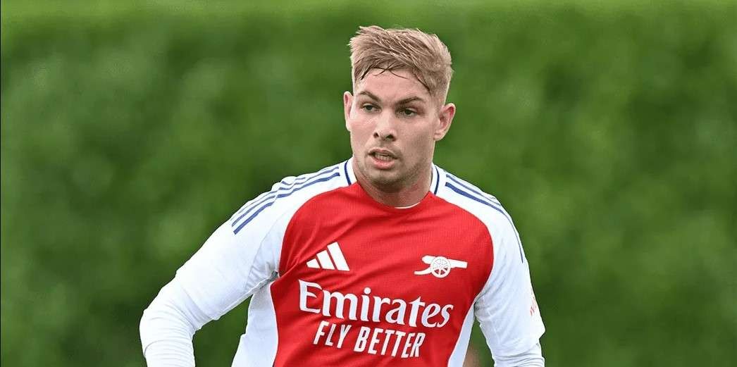 Emile Smith Rowe akhirnya meninggalkan Arsenal. (Foto: Arsenal)