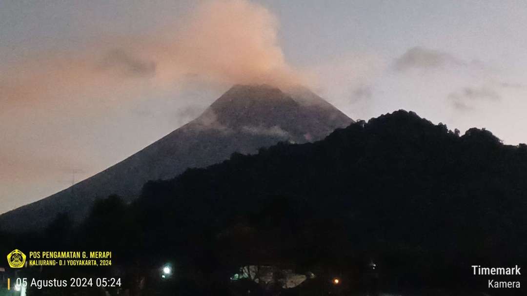 Gunung api Merapi memunculkan guguran awan panas pada Senin 5 Agustus 2024. (Foto: magma.esdm)