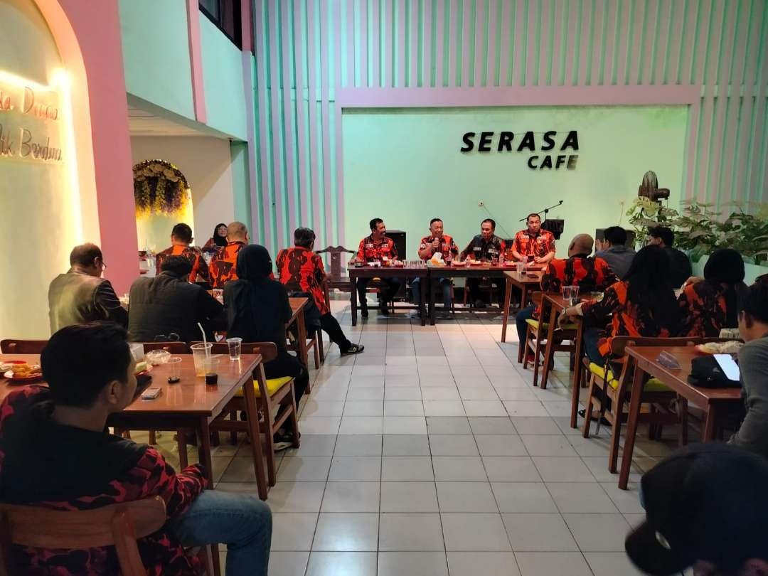 Rapat persiapan panitia pelaksana Rakercan MPC Pemuda Pancasila Kota Surabaya. (Foto: Dok. MPC PP Surabaya)