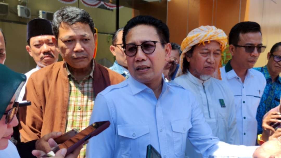 Ketua DPW PKB Jatim, Abdul Halim Iskandar usai melaporkan Lukman Edy di Mapolda Jatim, Selasa 6 Agustus 2024. (Foto: Fariz Yarbo/Ngopibareng.id)