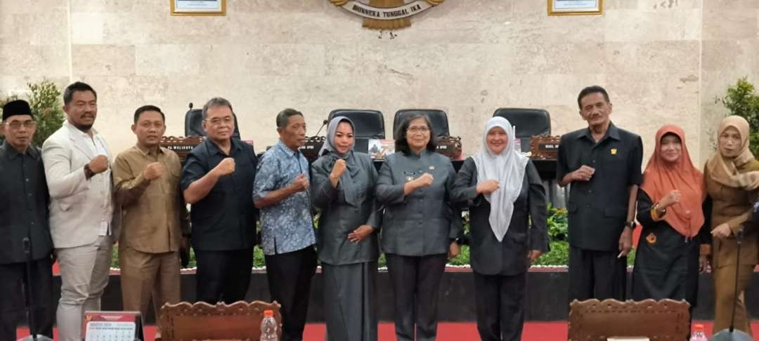 DPRD Kota Kediri gelar Rapat Paripurna Pendapat Akhir Fraksi Tentang Perubahan Raperda Menjadi Perda. (Foto: Fendi Lesmana/Ngopibareng.id)