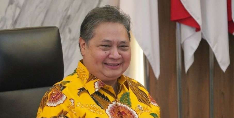 Menko Perekonomian, Airlangga Hartarto dikabarkan mundur dari jabatan Ketua Umum (Ketum) Partai Golkar. (Foto: Instagram)