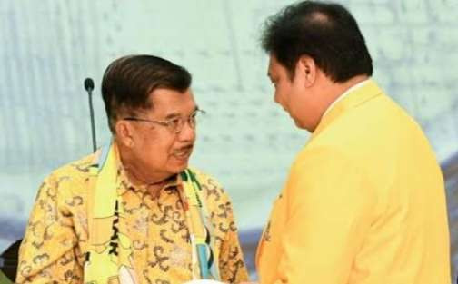 Jusuf Kalla bersama Airlangga Hartarto, Golkar kisruh. (Foto: Istimewa)