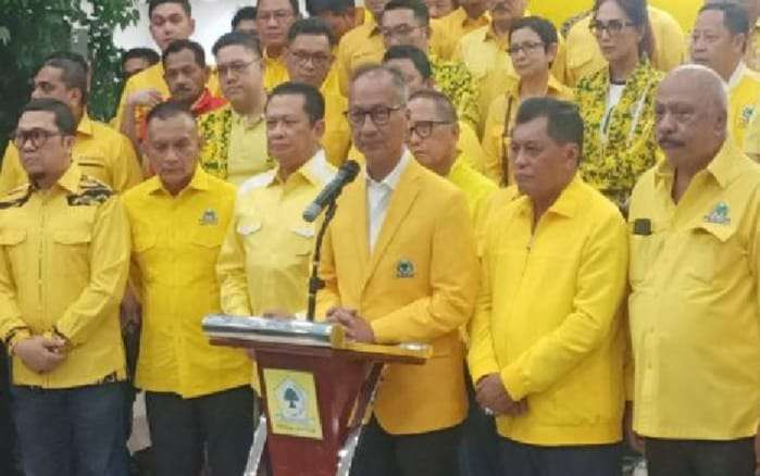 Agus Gumiwang Kartasasmita (AGK) resmi diangkat menjadi pelaksana tugas atau Plt Ketua Umum Partai Golkar, Selasa 13 Agustus 2024. (Foto: Istimewa)