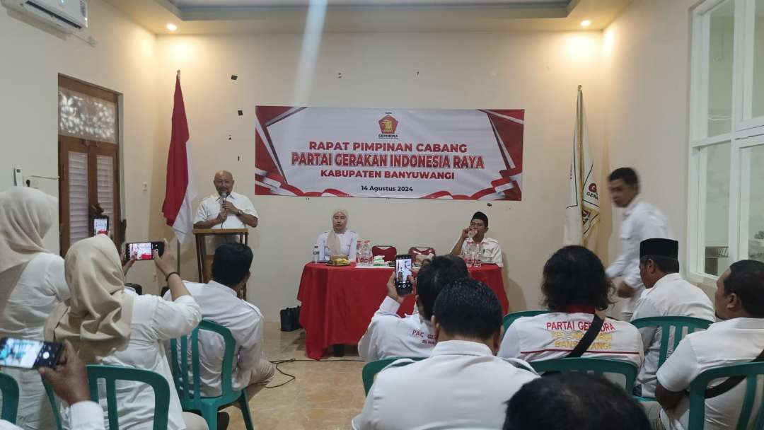 DPC Partai Gerindra Banyuwangi melaksanakan Rapimcab, Rabu 15 Agustus 2024. (Foto: Istimewa)