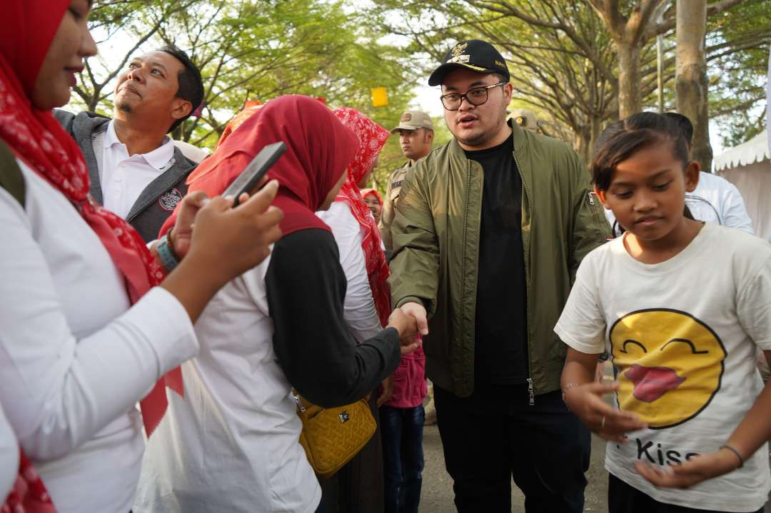 Bupati Kediri Hanindhito Himawan Pramana menyatakan akan mendekatkan tempat kerja guru berstatus Pegawai Pemerintah dengan Perjanjian Kerja (PPPK) dengan tempat tinggal mereka. (Foto: istimewa)