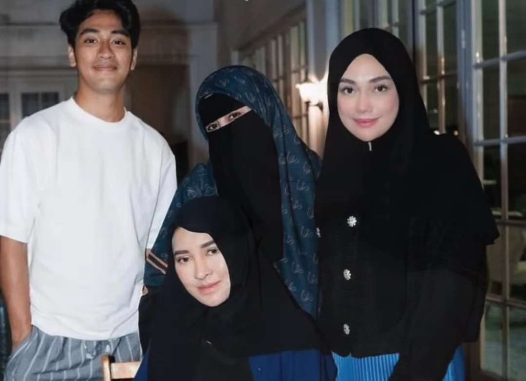 Celine Evangelista Mualaf, Umi Pipik: Semoga Istiqomah