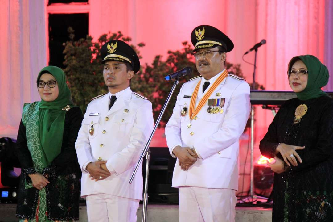 Walikota Pasuruan Saifullah Yusuf dan Wakil Walikota Pasuruan Adi Wibowo di malam resepsi HUT RI, Sabtu 17 Agustus 2024. (Foto: Dok Pemkot Pasuruan)