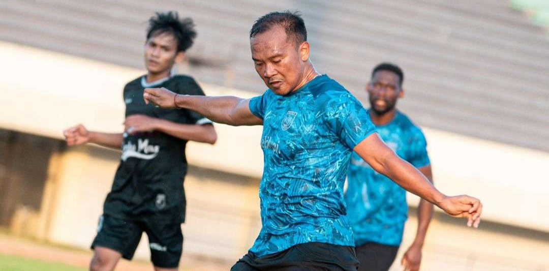 Pemain Persela saat berlatih di Tuban Sport Centre, Tuban. (Foto: Instagram/@perselafc)