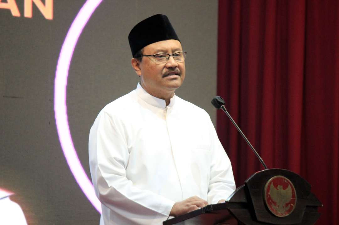 Walikota Pasuruan Saifullah Yusuf (Gus Ipul) membuka secara resmi kegiatan sosialisasi perizinan bangunan gedung. (Foto: Dok Pemkot Pasuruan)