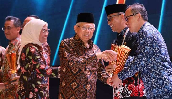 Wakil Presiden (Wapres) Ma’ruf Amin menghadiri Peresmian Pembukaan Kegiatan Festival Ketenagakerjaan (Naker Fest) Tahun 2024, di Jakarta International Expo, Kemayoran, Jakarta, Jumat 23 Agustus 2024. (Foto: Setwapres)