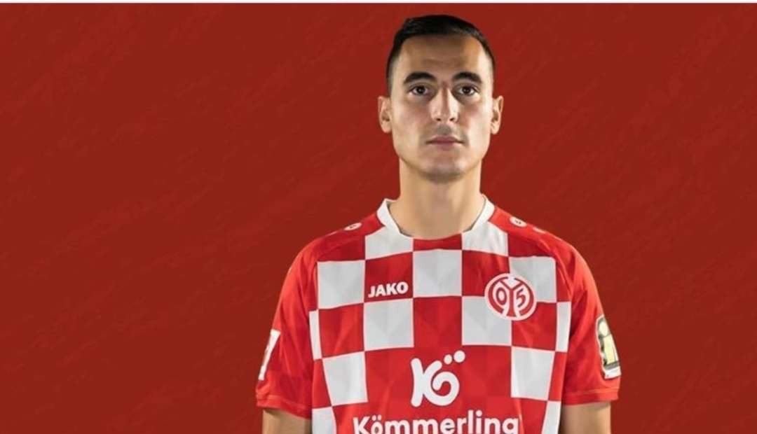 Anwar El Ghazi, pemain sayap Belanda berdarah Maroko menyumbangkan pendapatannya. (Foto: ist)