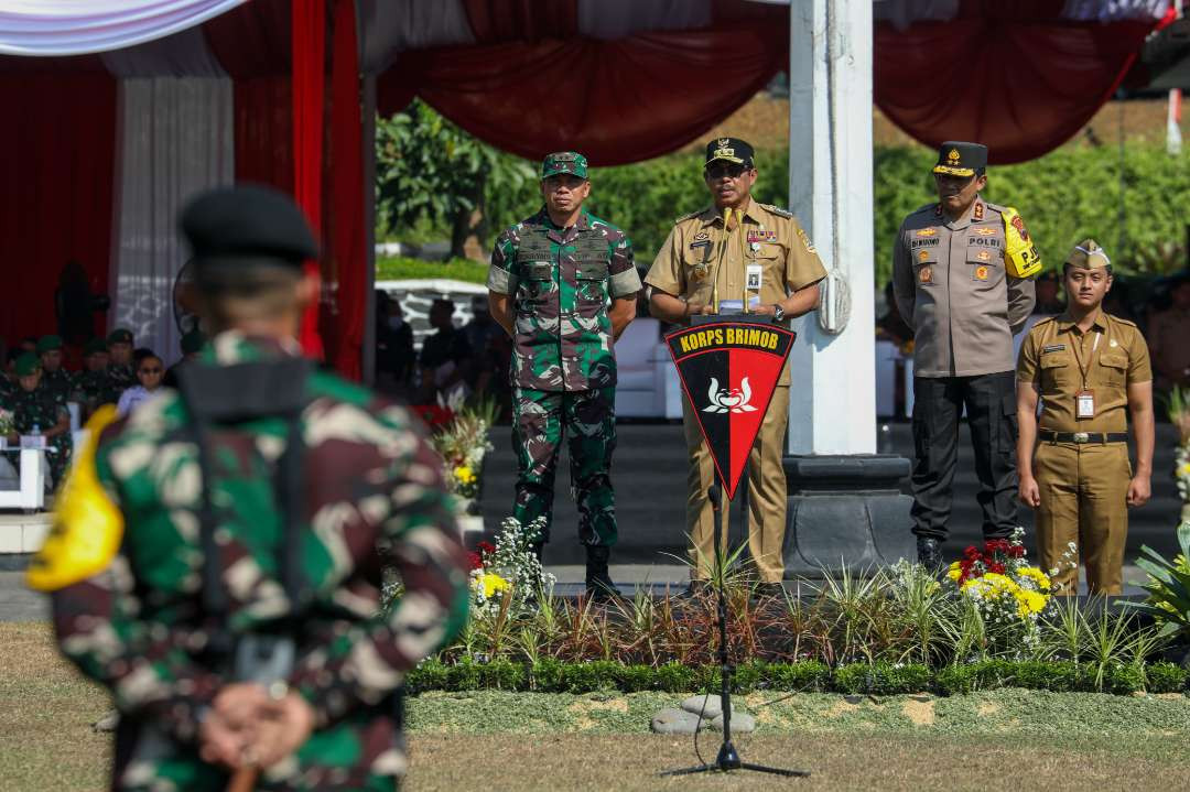 Pj Gubernur Jawa Tengah, Nana Sudjana memimpin langsung Apel Gelar Pasukan Mantap Praja Candi di Lapangan Parade Kodam IV/ Diponegoro, Semarang, Senin, 26 Agustus 2024. (Foto: Istimewa)