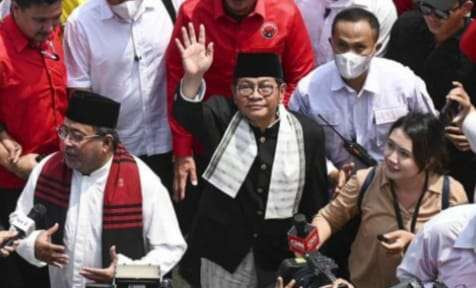 Bakal Calon Gubernur dan Wakil Gubernur Jakarta Pramono Anung - Rano Karno di tengah pendukungnya (Foto; Istimewa)