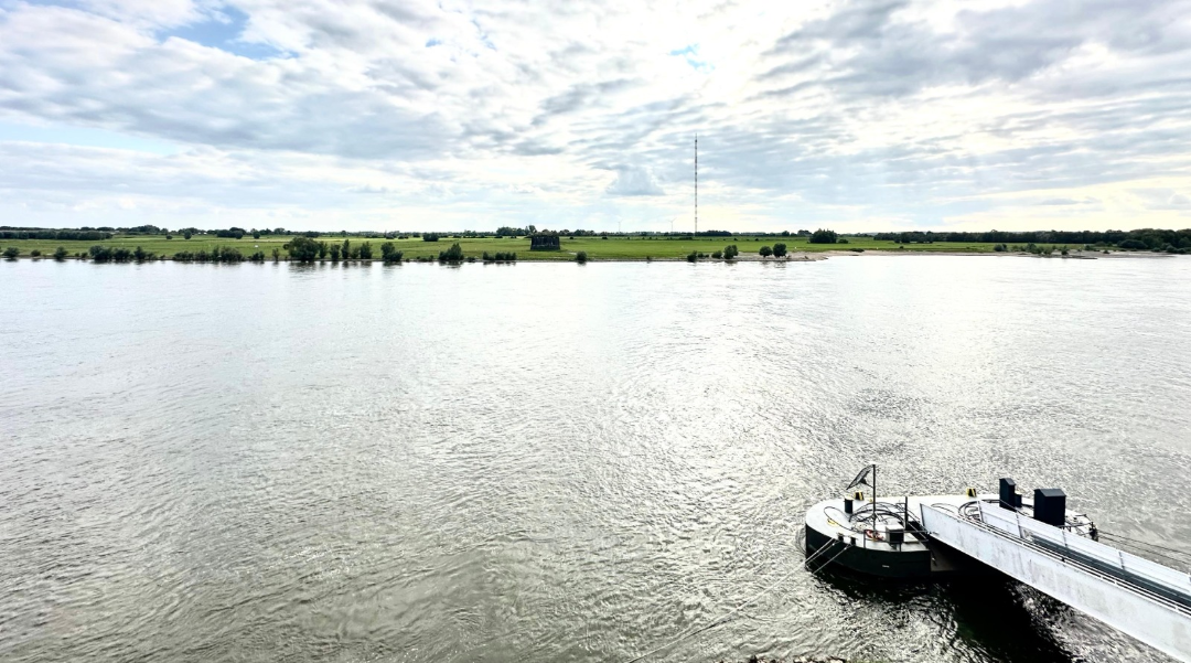 Tempat tambat perahu di pinggir Sungai Rhein, Jerman. (Foto:Ngopibareng.Id/Sukemi)