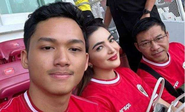 Azriel Hermansyah bersama Ashanty dan Anang Hermansyah. (Biodata Azriel Hermansyah dalam sebuah kesempatan. (Foto: Instagram:Azriel_hermansyah)