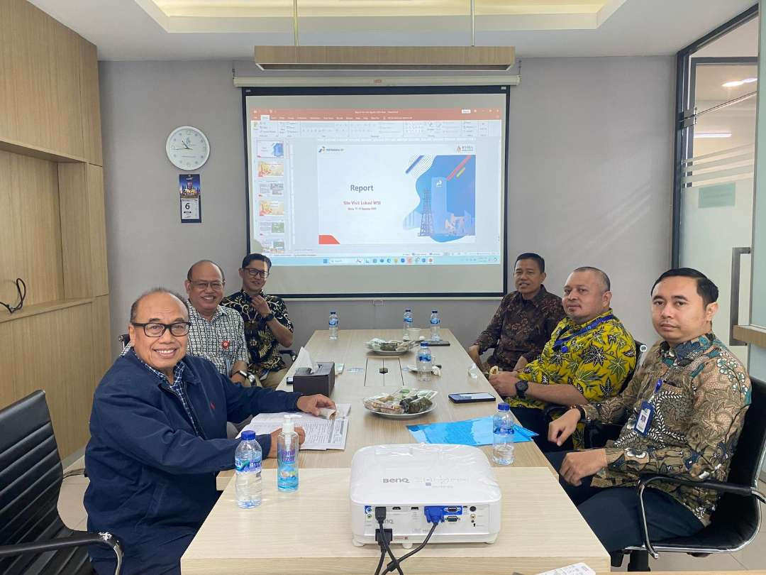 Rapat kerja BUMD Blora PT Blora Patra Energi BPE) bersama Kivell Blora Energy  (KBE) di Jakarta. (Foto: Sampurno/Ngopibareng.id)