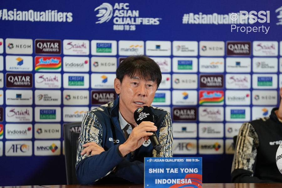 Pelatih Timnas Indonesia Shin Tae Yong dalam keterangan pers Senin 9 September 2024. (Foto: dok. pssi)