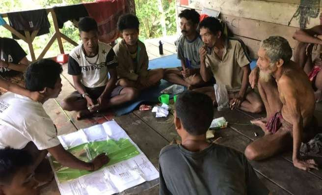 Sokola Institute dengan programnya "Pendidikan Literasi untuk Masyarakat Adat Indonesia"  merupakan salah satu upaya mencerdaskan anak bangsa di pedalaman. (Foto: Istimewa)