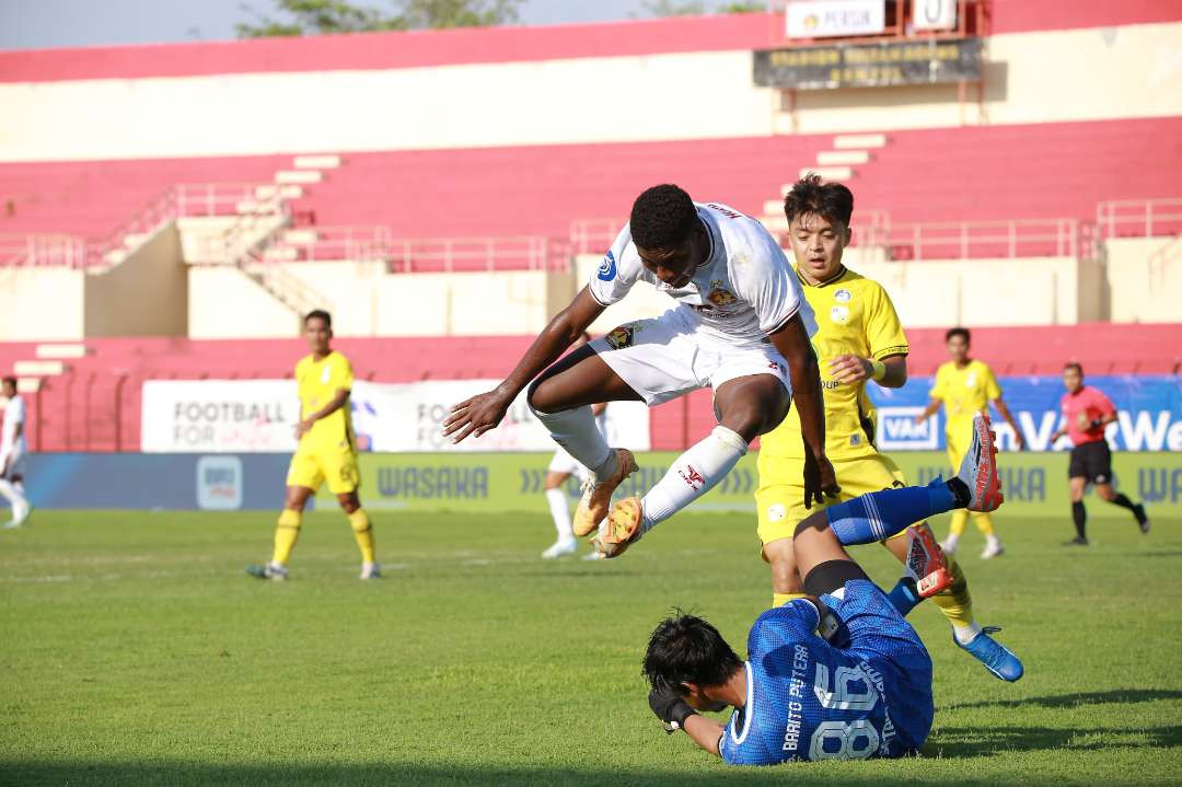 Persik Kediri mencuri angka 1 poin setelah berhasil menahan imbang tuan rumah Barito Putera 2-2 dalam laga pekan ke 4 lanjutan liga 1 2024/25 (Foto: istimewa)